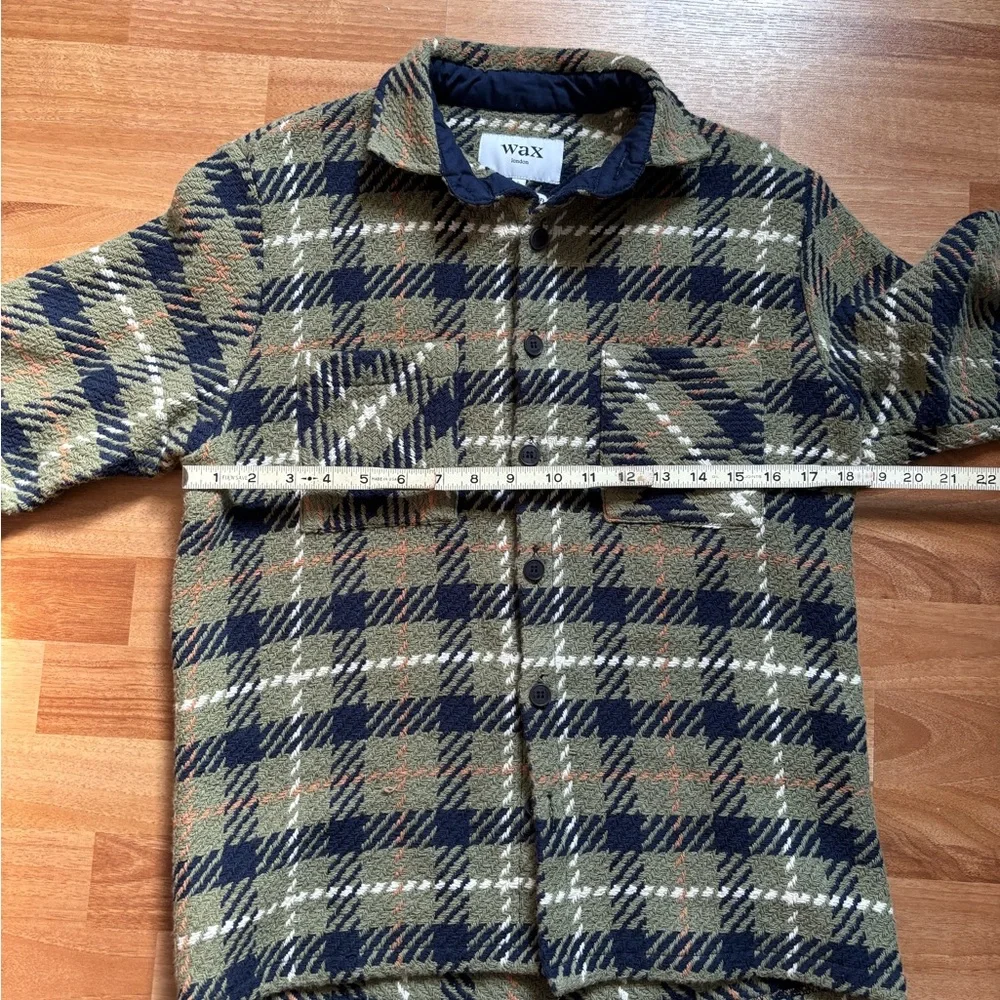 Wax London Cotton Button-Up in Green and Blue - Picture 6 of 7